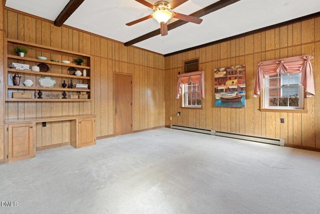 2421 Lacy Street, Burlington, NC 27215