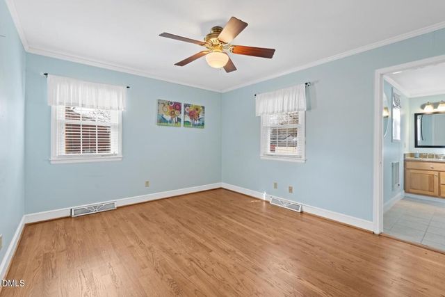 2421 Lacy Street, Burlington, NC 27215