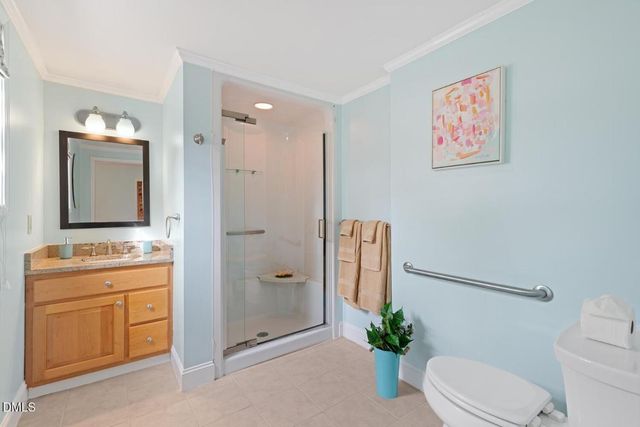 2421 Lacy Street, Burlington, NC 27215