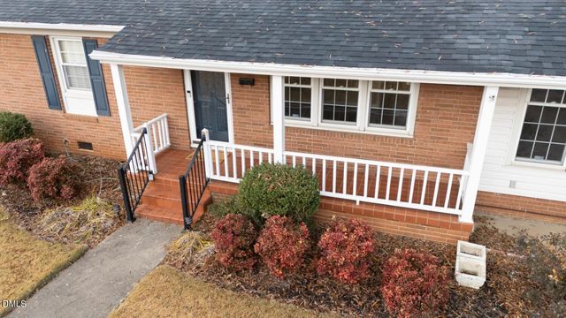 2421 Lacy Street, Burlington, NC 27215