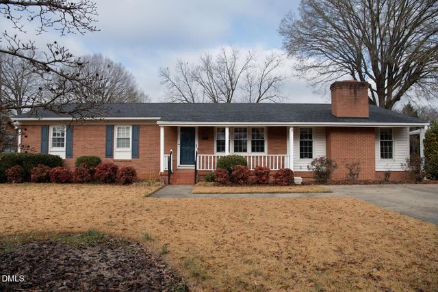 2421 Lacy Street, Burlington, NC 27215