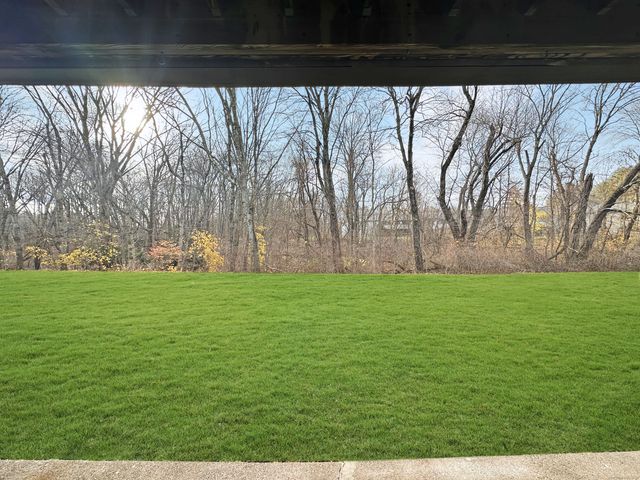 109 Candlewood Drive 109, South Windsor, CT 06074