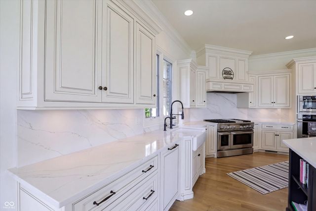 10511 E 116th Street, Fishers, IN 46037