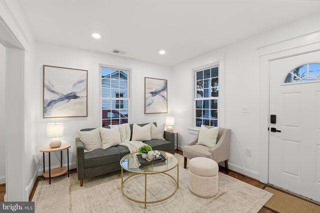 1126 JANSEN AVE, Capitol Heights, MD 20743