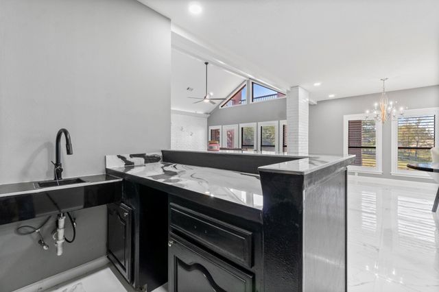 22405 Augusta Lane, Huntsville, TX 77340