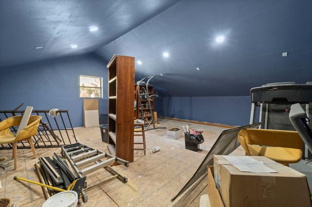 22405 Augusta Lane, Huntsville, TX 77340