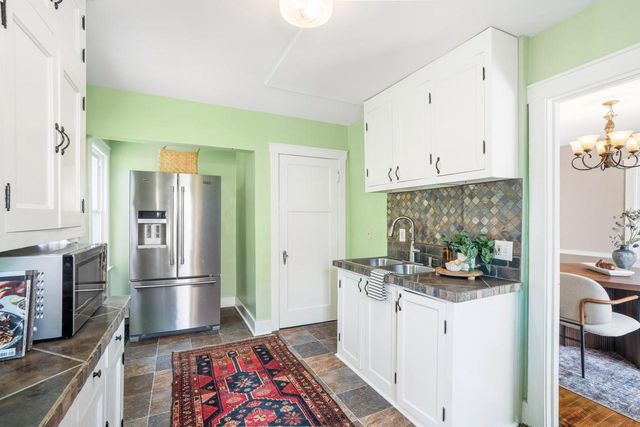 610 99th STREET, Wauwatosa, WI 53226