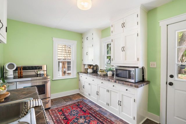 610 99th STREET, Wauwatosa, WI 53226