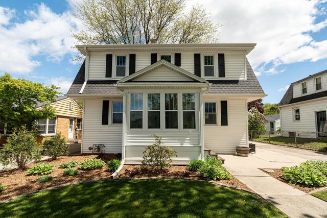 610 99th STREET, Wauwatosa, WI 53226