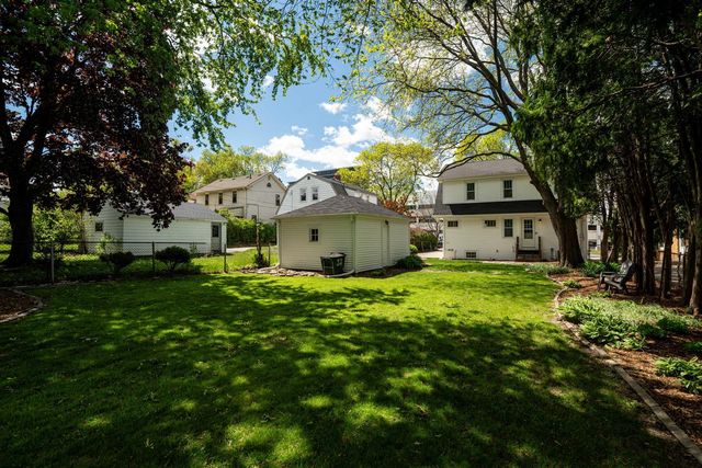 610 99th STREET, Wauwatosa, WI 53226