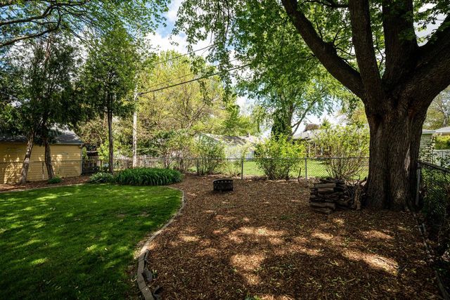 610 99th STREET, Wauwatosa, WI 53226