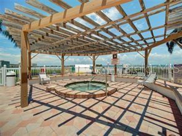 6219 PALMA DEL MAR BOULEVARD S 112, St Petersburg, FL 33715