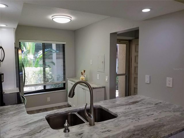 6219 PALMA DEL MAR BOULEVARD S 112, St Petersburg, FL 33715