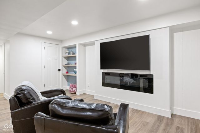3114 Whispering Trail, Carmel, IN 46033