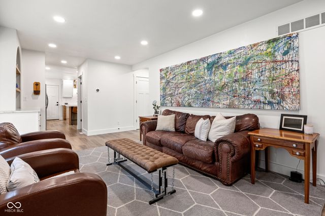3114 Whispering Trail, Carmel, IN 46033