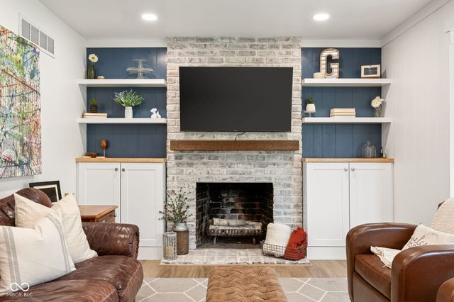 3114 Whispering Trail, Carmel, IN 46033