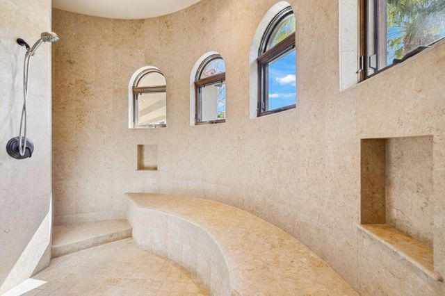 4 Terra Vista Court, Rancho Mirage, CA 92270