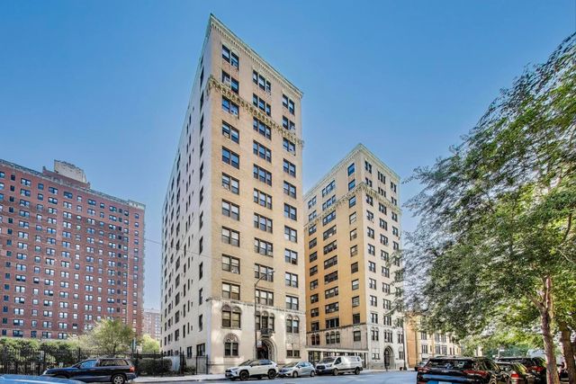 1765 E 55th Street J2, Chicago, IL 60615
