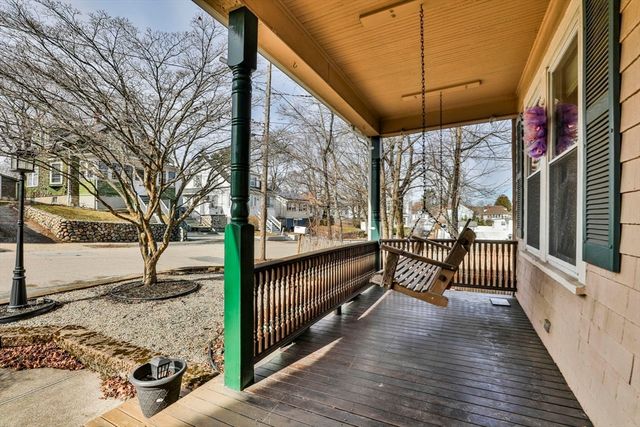 20 Palmer Ave, Saugus, MA 01906