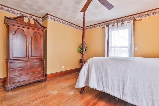 20 Palmer Ave, Saugus, MA 01906