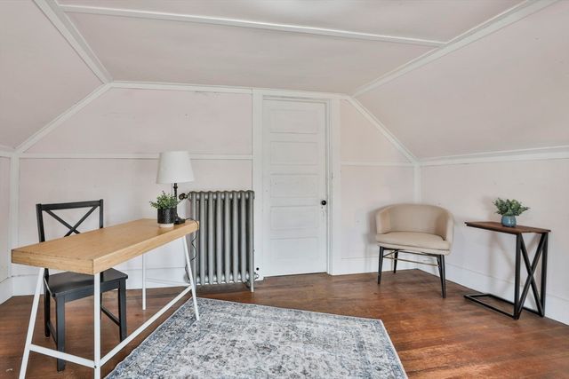 20 Palmer Ave, Saugus, MA 01906