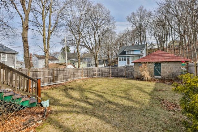 20 Palmer Ave, Saugus, MA 01906