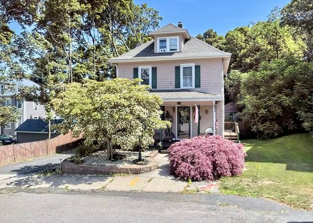 20 Palmer Ave, Saugus, MA 01906