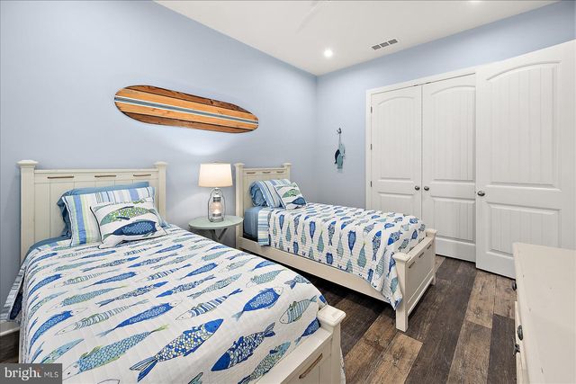25 MURRELLS CT, Ocean View, DE 19970