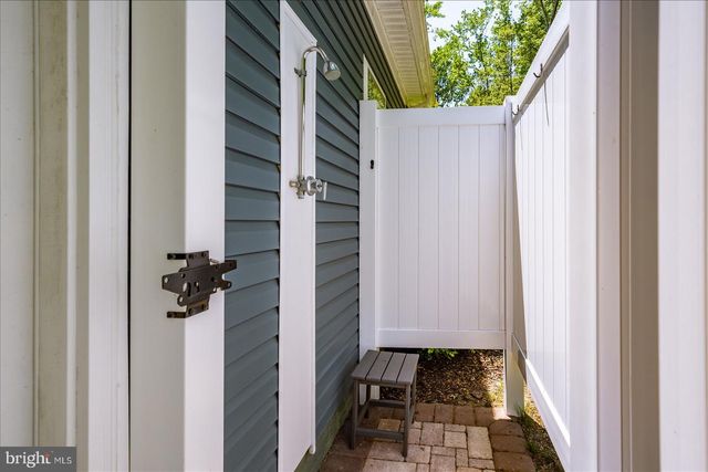 25 MURRELLS CT, Ocean View, DE 19970