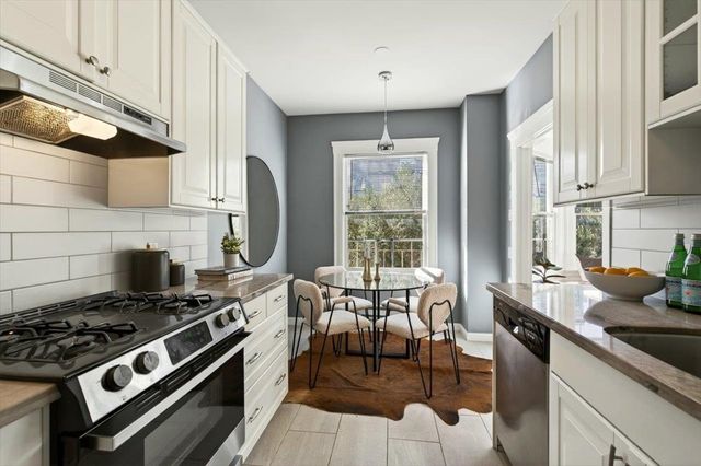 1730 Broderick St 2, San Francisco, CA 94115