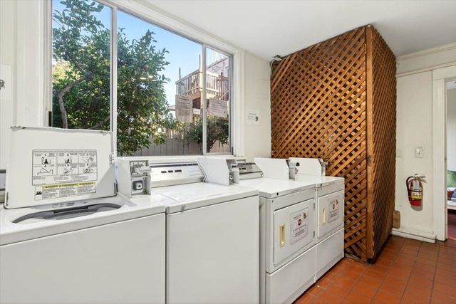 1730 Broderick St 2, San Francisco, CA 94115