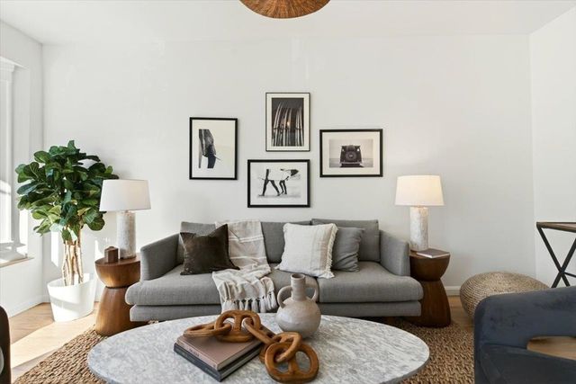 1730 Broderick St 2, San Francisco, CA 94115