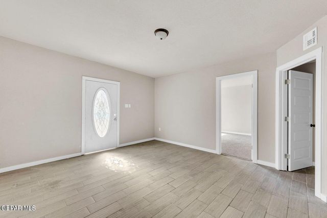 8827 MOUNT ELBERT Drive 4, El Paso, TX 79904