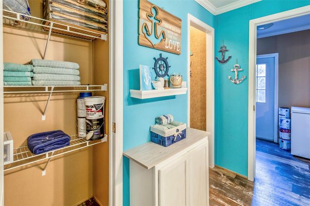 6258 N Hill Road, Navasota, TX 77868