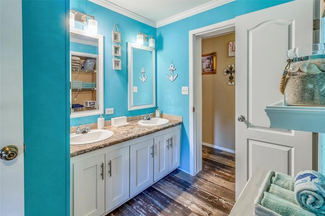 6258 N Hill Road, Navasota, TX 77868