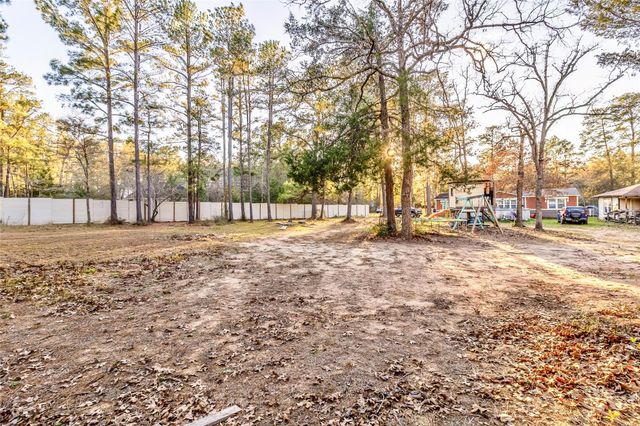 6258 N Hill Road, Navasota, TX 77868