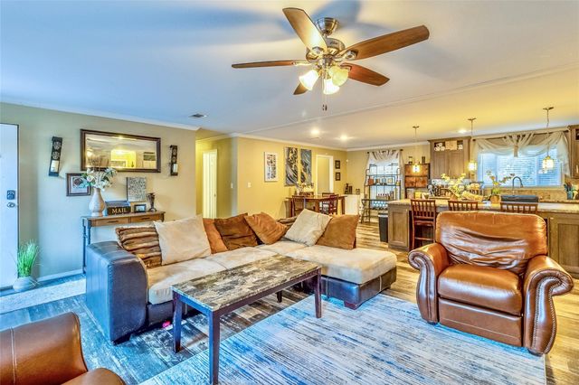 6258 N Hill Road, Navasota, TX 77868