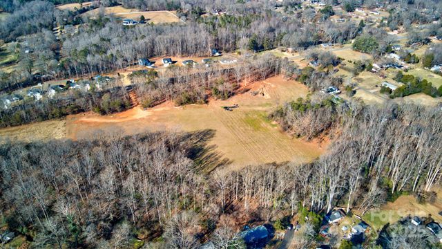 911 Westminster Drive, Statesville, NC 28677