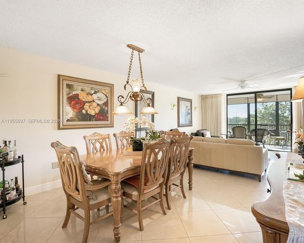 3591 Environ Boulevard A404, Lauderhill, FL 33319