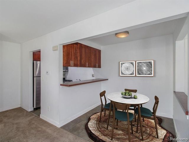 35420 TALL OAKS Drive, Sterling Heights, MI 48312