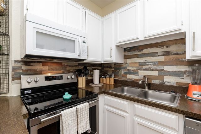 14721 Whitecap Blvd 282, Corpus Christi, TX 78418