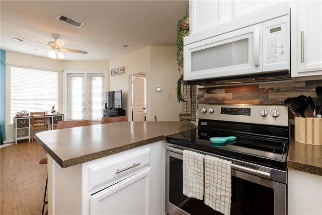 14721 Whitecap Blvd 282, Corpus Christi, TX 78418