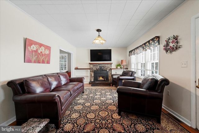 18758 TELEGRAPH SPRINGS RD, Purcellville, VA 20132