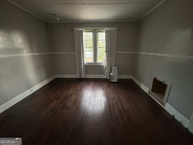 88 E Stephens Street, Winder, GA 30680