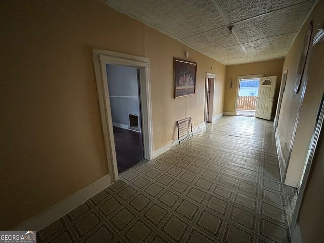 88 E Stephens Street, Winder, GA 30680