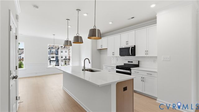 16354 Alexandria Ct, Moseley, VA 23832