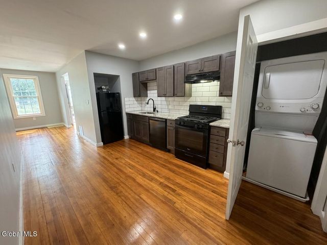 193 Livingston Avenue 1st Floor, Albany, NY 12210