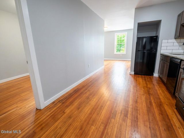 193 Livingston Avenue 1st Floor, Albany, NY 12210