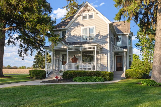 245 N Cedar Street, Leland, IL 60531
