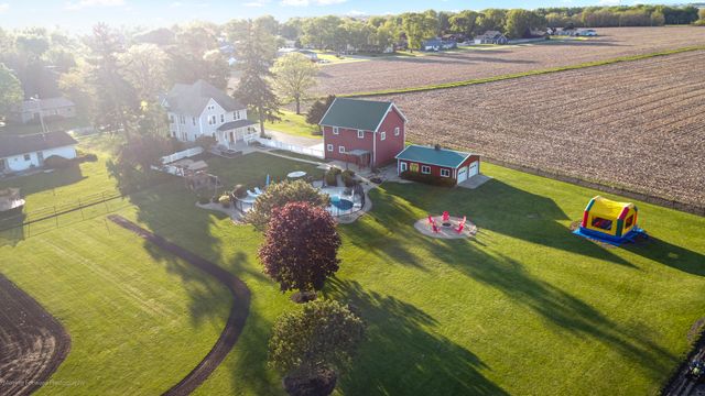 245 N Cedar Street, Leland, IL 60531